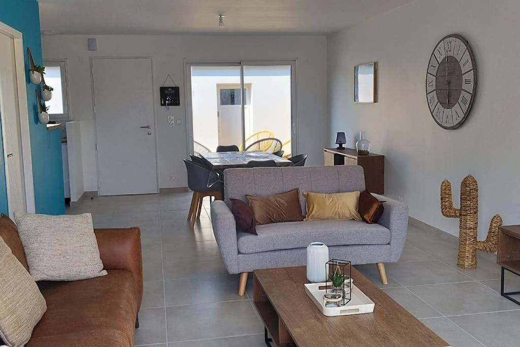 Maison 3 Chbres 3 Etoiles St Gilles X De Vie サン・ジル・クロワ・ド・ヴィ エクステリア 写真