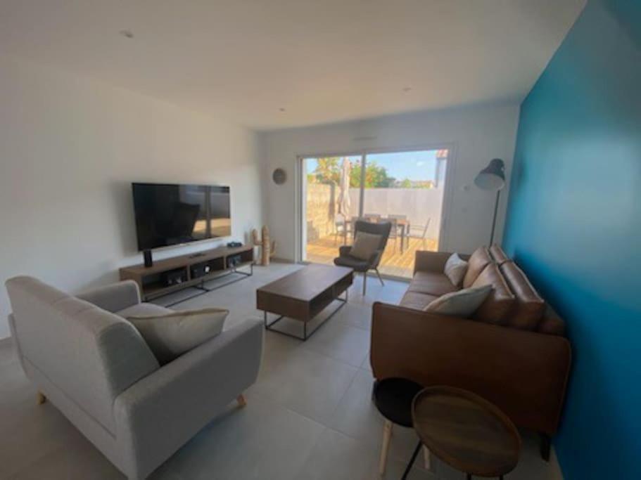 Maison 3 Chbres 3 Etoiles St Gilles X De Vie サン・ジル・クロワ・ド・ヴィ エクステリア 写真